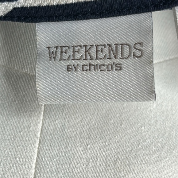 WEEKENDS By Chico’s Navy Linear Dot Striped Knit Wrinkle Free Zip Front Jacket M - Picture 12 of 17